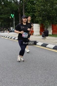 Runner Photo 4300482