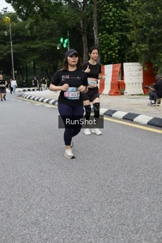 Runner Photo 4300486