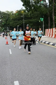 Runner Photo 4300489