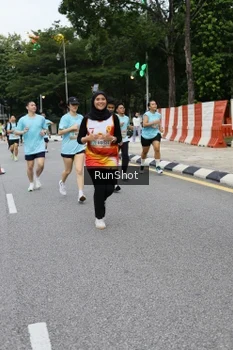 Runner Photo 4300494
