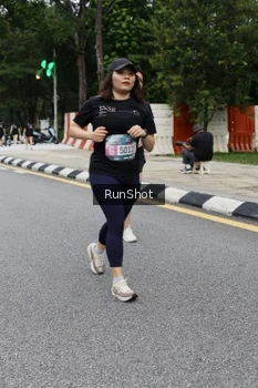 Runner Photo 4300495