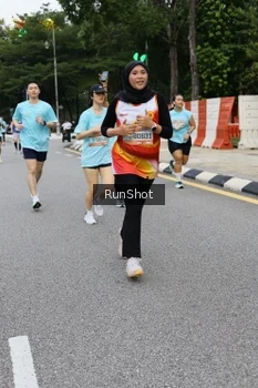 Runner Photo 4300504