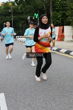 Runner Photo 4300507