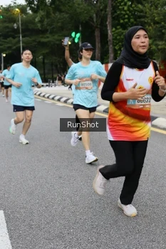 Runner Photo 4300508