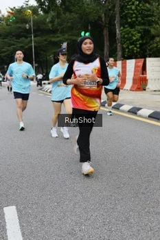 Runner Photo 4300509