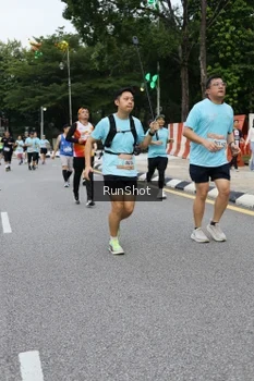 Runner Photo 4300532