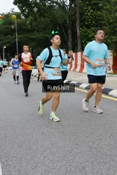 Runner Photo 4300537