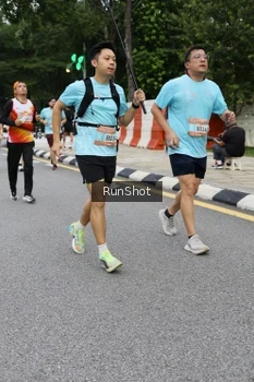 Runner Photo 4300550