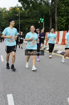 Runner Photo 4300639
