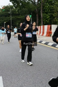 Runner Photo 4300660