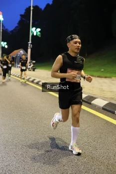 Runner Photo 4300670