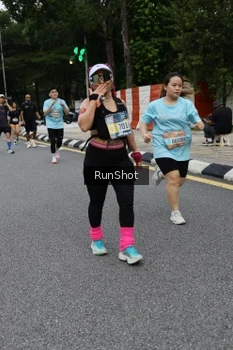 Runner Photo 4300686