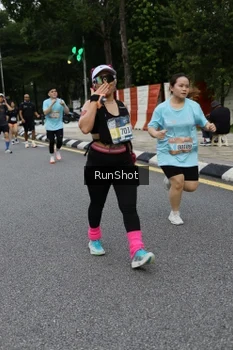 Runner Photo 4300688