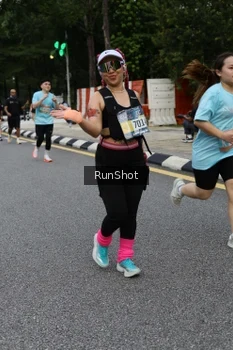 Runner Photo 4300698