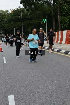 Runner Photo 4300707