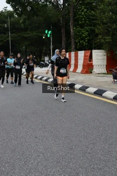 Runner Photo 4300733