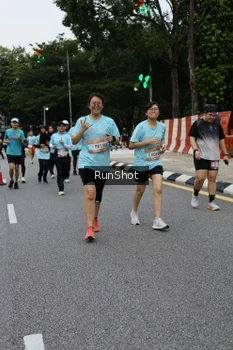 Runner Photo 4300760