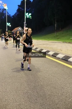 Runner Photo 4300761