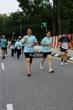 Runner Photo 4300763