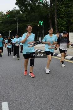 Runner Photo 4300768