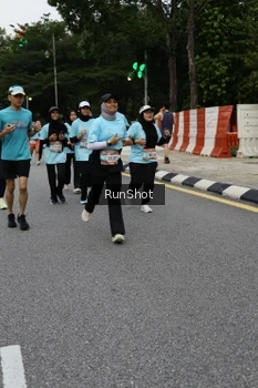 Runner Photo 4300778