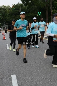 Runner Photo 4300787