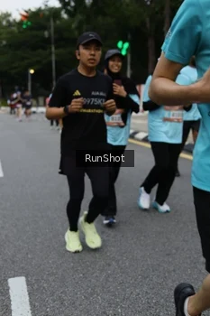 Runner Photo 4300791