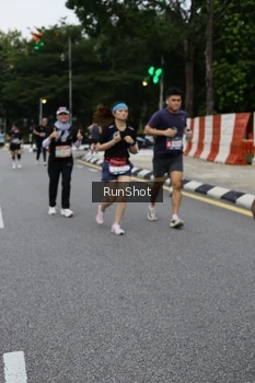 Runner Photo 4300804