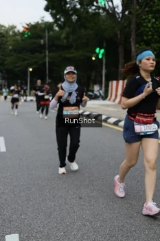 Runner Photo 4300808
