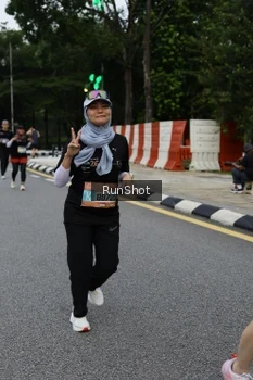 Runner Photo 4300818
