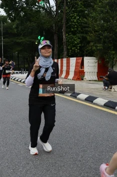 Runner Photo 4300819
