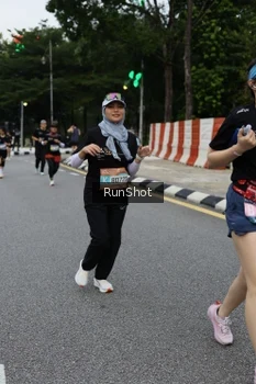 Runner Photo 4300822