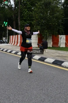 Runner Photo 4300853