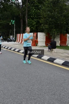 Runner Photo 4300884