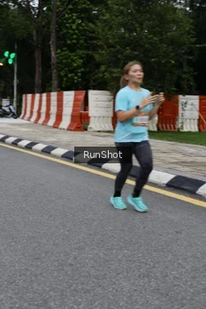 Runner Photo 4300893