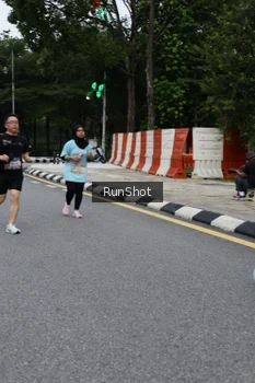 Runner Photo 4300895