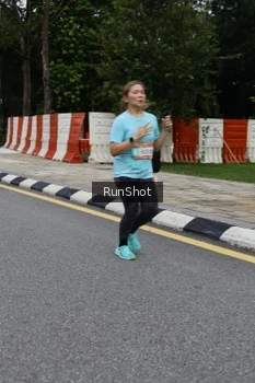 Runner Photo 4300897