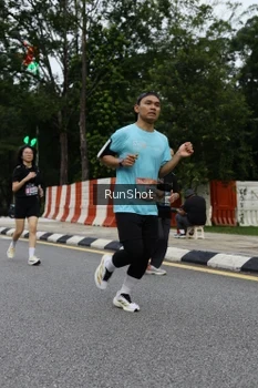 Runner Photo 4300927