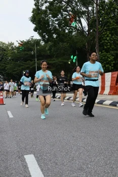 Runner Photo 4300962
