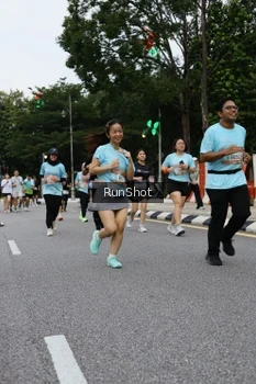 Runner Photo 4300967