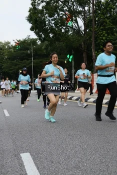 Runner Photo 4300969