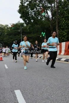 Runner Photo 4300974