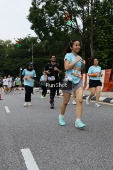 Runner Photo 4300981