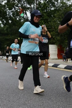 Runner Photo 4301012