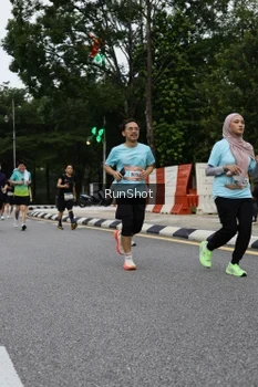 Runner Photo 4301017