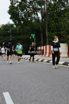 Runner Photo 4301027