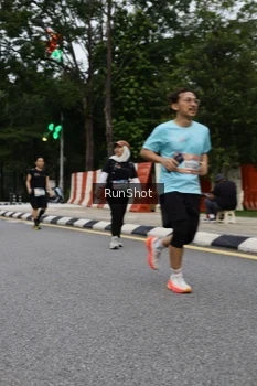Runner Photo 4301031