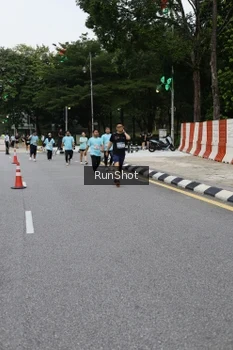 Runner Photo 4301208