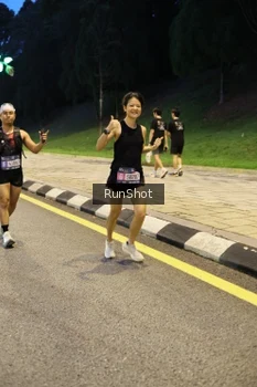 Runner Photo 4301825