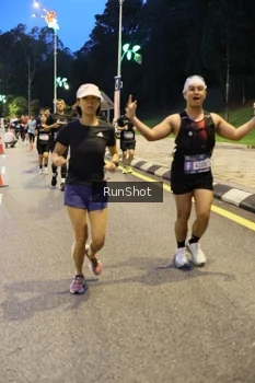 Runner Photo 4301895